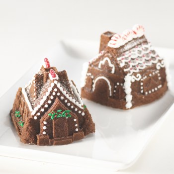 babka domek z piernika, forma do ciasta domek z piernika, forma Nordic Ware domki z piernika, babka na boże narodzenie, forma do babki świąteczna, świąteczna babka, babka boże narodzenie, forma domek z piernika