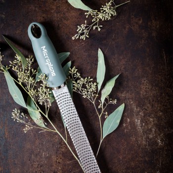 Tarka PREMIUM ZESTER Eucalyptus Green Microplane 46727, tarka do imbiru, tarka do cytryny, tarka do cytrusów, tarka do przypraw, tarka do cynamonu, tarka do czekolady, tarka Microplane