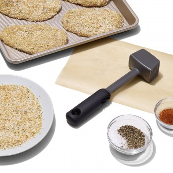 tłuczek do mięsa, tłuczek do mięsa zmywarka, tłuczek do mięsa OXO, tłuczek do mięsa metalowy, profesjonalny tłuczek do mięsa, tłuczek do mięsa ze stali nierdzewnej, 