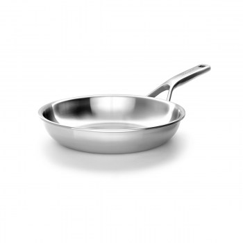 patelnia KitchenAid, akcesoria KitchenAid, patelnie KitchenAid, patelnia z pokrywką stal nierdzewna KitchenAid, patelnia stal nierdzewna, patelnia ze stali nierdzewnej, Multi-Ply Stainless Steel KitchenAid, patelnia 3-warstwowa, importer KitchenAid, wyłą