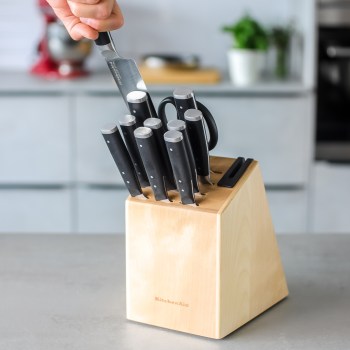 KitchenAid blok z 10 nożami, nożyczkami i ostrzałką 