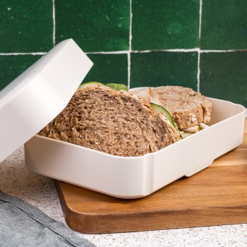 lunchbox, pojemnik na kanapki, lunchbox certyfikat do kontaktu z żywnością, lunchbox bezowy, pojemnik na kanapki miętowy, Amuse A-000439