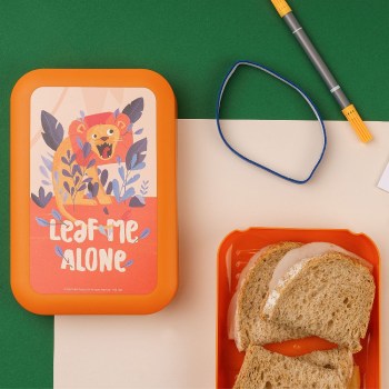 lunchbox, pojemnik na kanapki, lunchbox certyfikat do kontaktu z żywnością, lunchbox do szkoły, pojemnik na kanapki lew, Amuse A-000356, lunchbox dla nastolatka, lunchbox z gumką, pojemnik na kanapki pomarańczowy