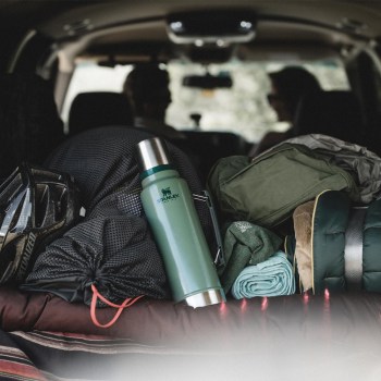 Termos LEGENDARY CLASSIC - HAMMERTONE GREEN 1,9L / Stanley