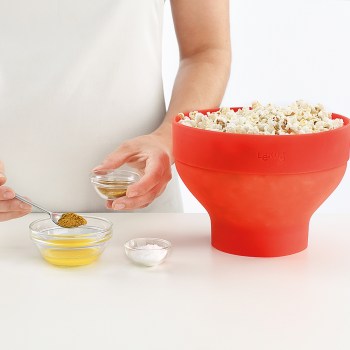 popcorn z mikrofalówki, popcorn do mikrofalówki, domowy popcorn, domowy popcorn z mikrofali, domowy popcorn bez tłuszczu, urządzenie do popcornu, maszyna do popcornu, popkorn, popcorn z mikrofali, Lekue do popcornu, miska do popcornu, naczynie do popcorn