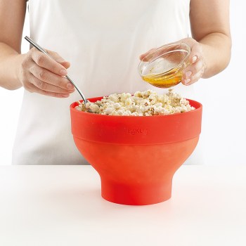popcorn z mikrofalówki, popcorn do mikrofalówki, domowy popcorn, domowy popcorn z mikrofali, domowy popcorn bez tłuszczu, urządzenie do popcornu, maszyna do popcornu, popkorn, popcorn z mikrofali, Lekue do popcornu, miska do popcornu, naczynie do popcorn