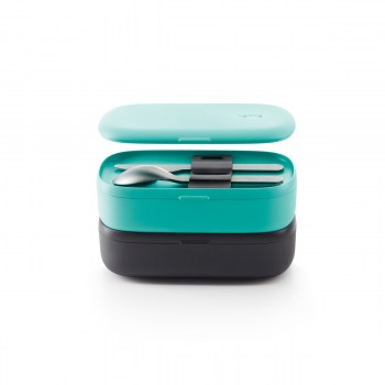 lunchbox, turkusowy lunchbox, pojemnik na lunch, kolorowy lunchbox, lunchbox BPA free, lanczbox, lunch box, lunchbox do pracy, szczelny lunchbox, pojemnik na obiad do pracy, dwupoziomowy lunchbox, lunchbox TO GO, TO GO lekue, pojemnik bento, bento box mo