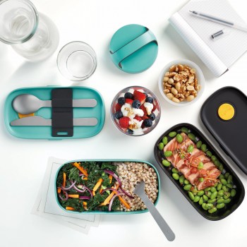 lunchbox, turkusowy lunchbox, pojemnik na lunch, kolorowy lunchbox, lunchbox BPA free, lanczbox, lunch box, lunchbox do pracy, szczelny lunchbox, pojemnik na obiad do pracy, dwupoziomowy lunchbox, lunchbox TO GO, TO GO lekue, pojemnik bento, bento box mo
