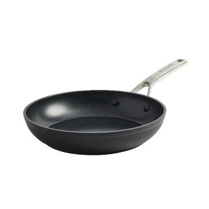 KitchenAid CC005693-001, patelnia KitchenAid, patelnia 24 cm, patelnia ceramiczna, patelnia z powłoką ceramiczną, ceramiczna powłoka nieprzywierająca, patelnia bez PFAS,