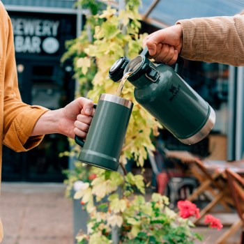 Termos na piwo CLASSIC GROWLER 1,9L / Stanley